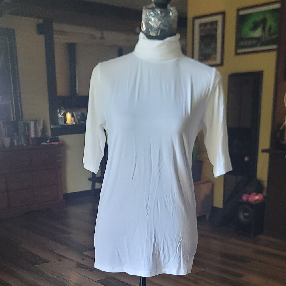 NEIMAN Marcuss Short sleeve turtle neck